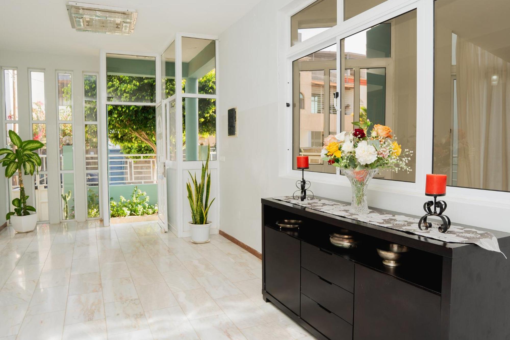 Praia Guest House Bagian luar foto