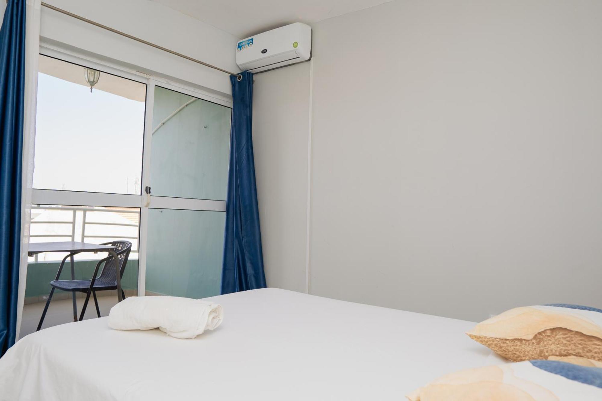 Praia Guest House Bagian luar foto