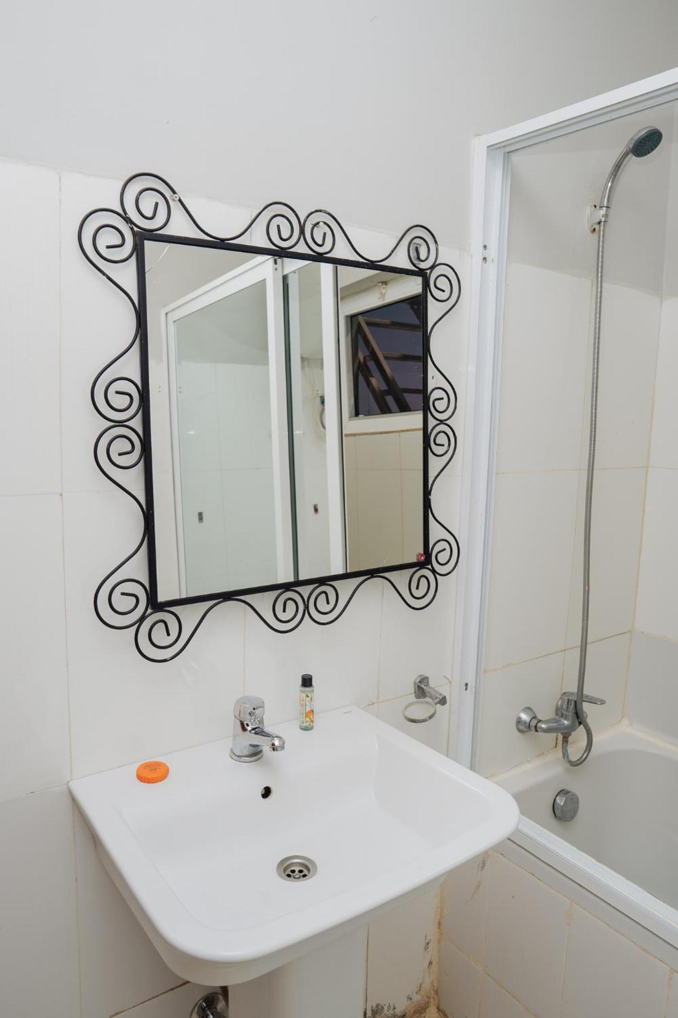 Praia Guest House Bagian luar foto